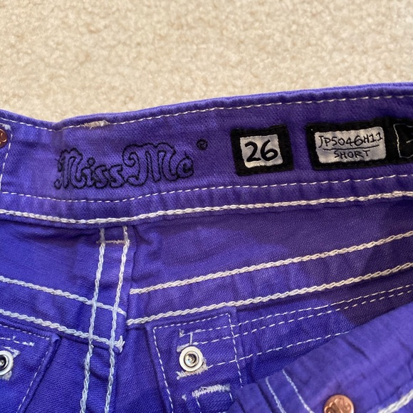 WOW! NWT💜 Miss Me cross bling purple shorts Sz 26 - Picture 7 of 7